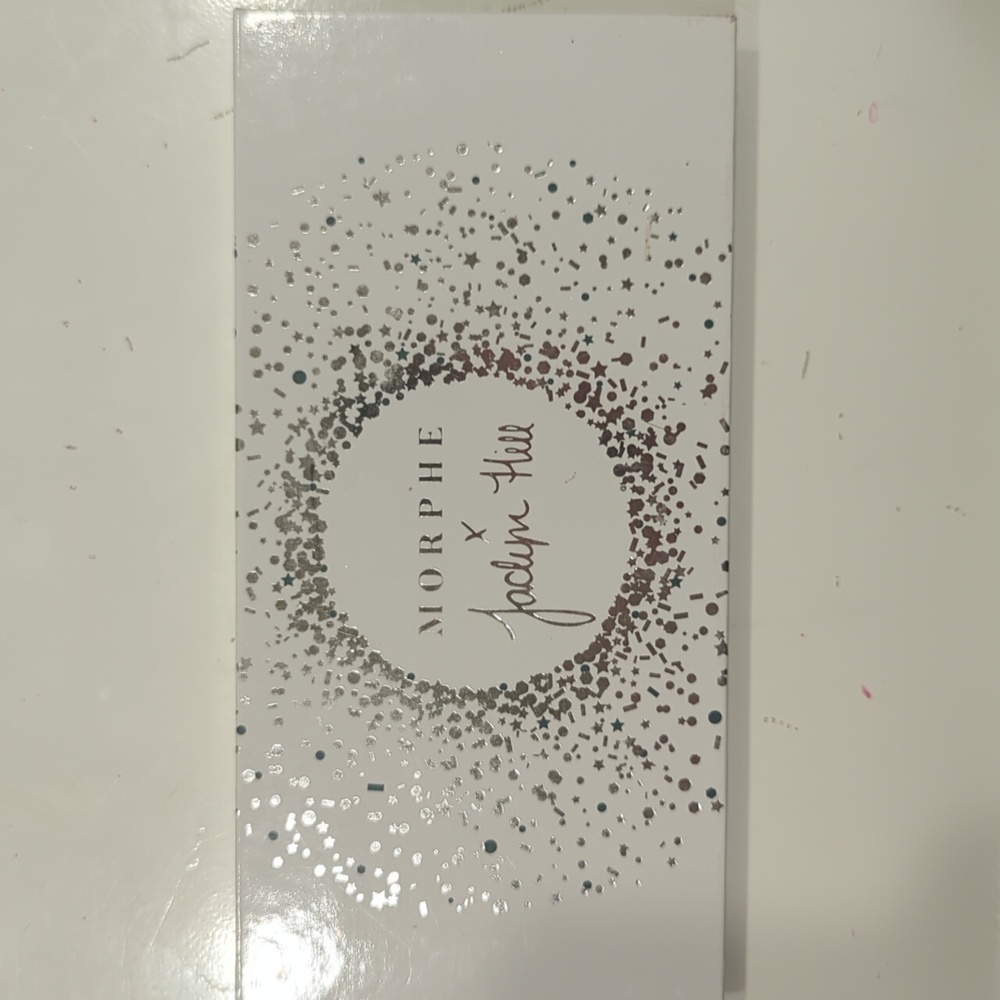 Morphe by Jaclyn Hill
